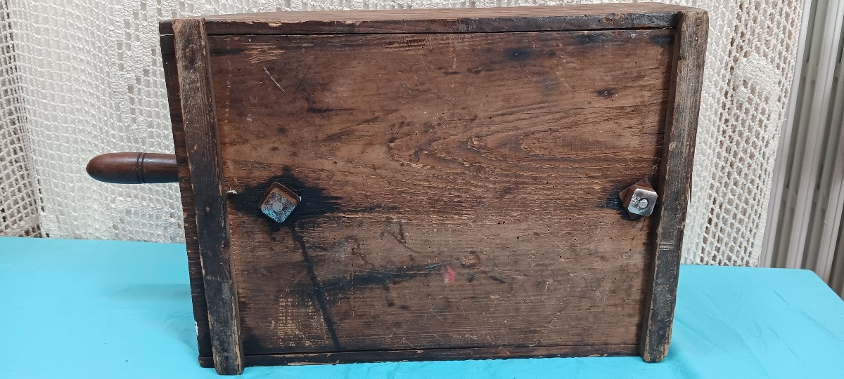 19th Century Counter Sugar/chocolate Breaker-photo-1