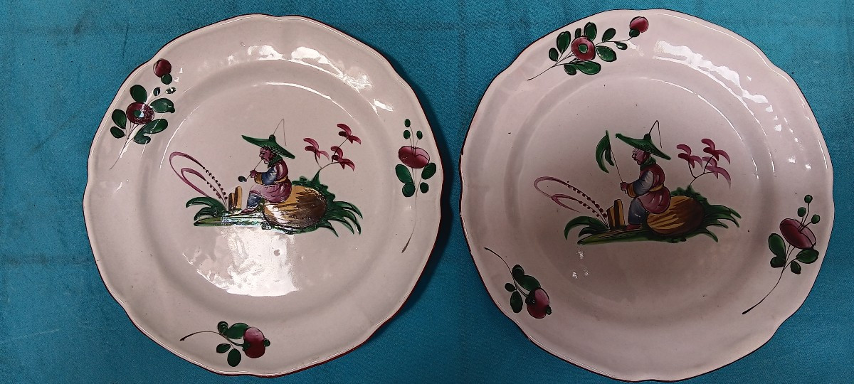 Paire d'assiettes au chinois des Islettes - Fin XVIII, début XIX siècle