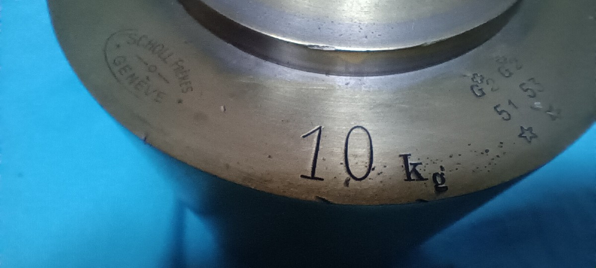 Poids de 10 kg en laiton-photo-1