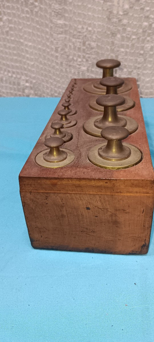 Boite de poids de 4 kg laiton - XIX siècle-photo-3