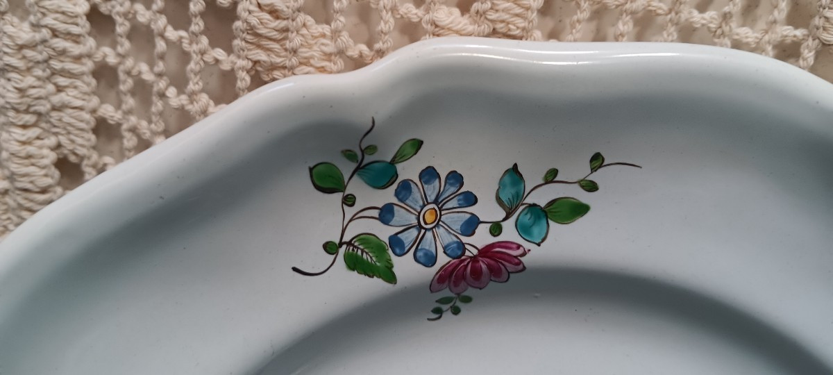 Strasbourg Plate With Indian Flowers - 18th Century-photo-1