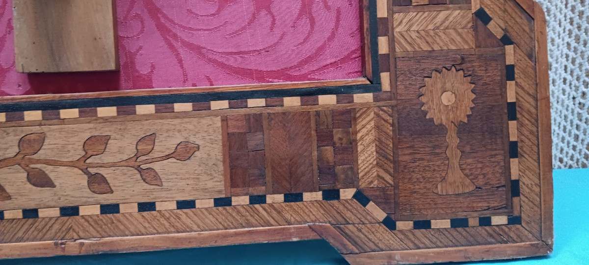 Christ dans un cadre marqueté -  Fin XVIII, Début XIX siècle-photo-3