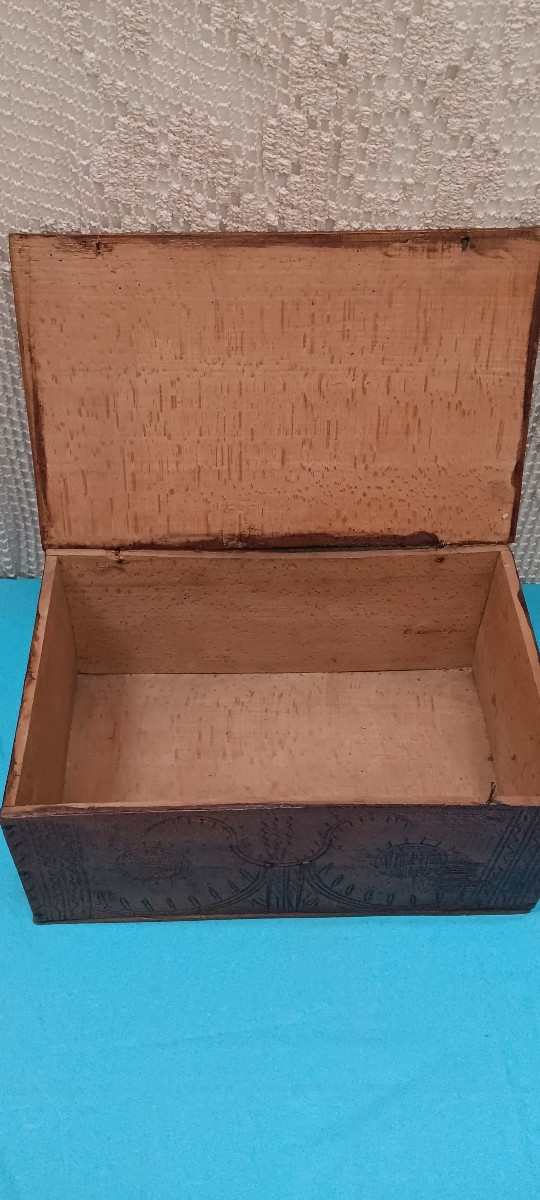 Vosges Wooden Box - Folk Art - 19th Century-photo-2