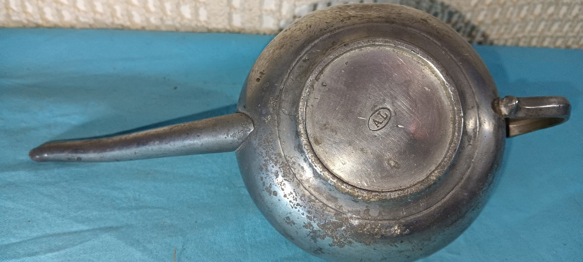 Pewter Feeding Bottle/sick Duck - Late 19th, Early 20th Century-photo-1
