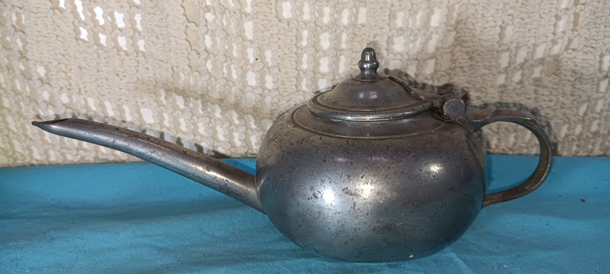 Pewter Feeding Bottle/sick Duck - Late 19th, Early 20th Century