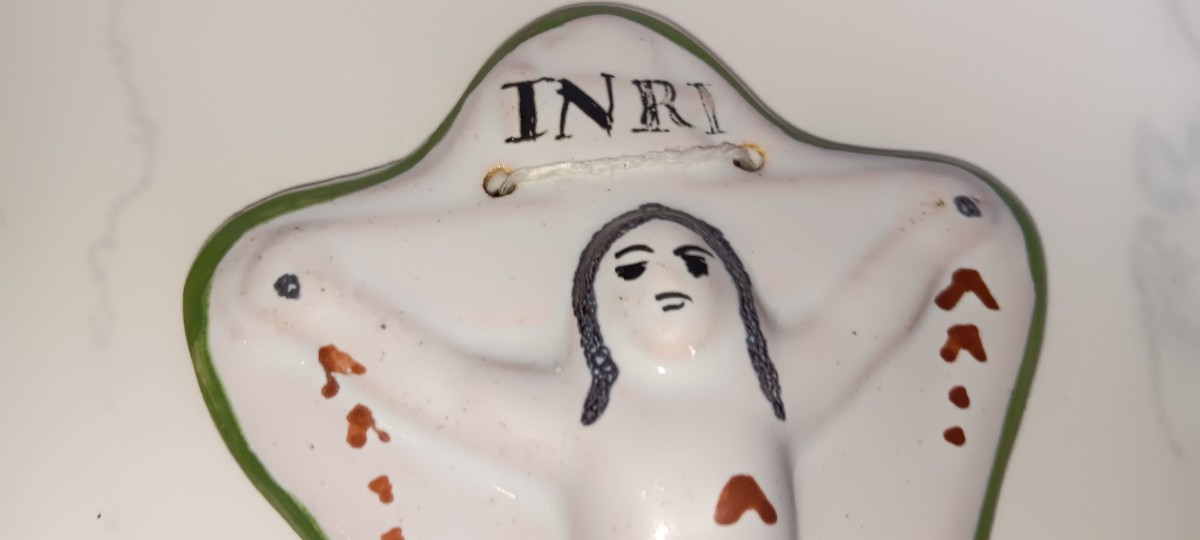 Saint Clement Earthenware Holy Water Font-photo-4