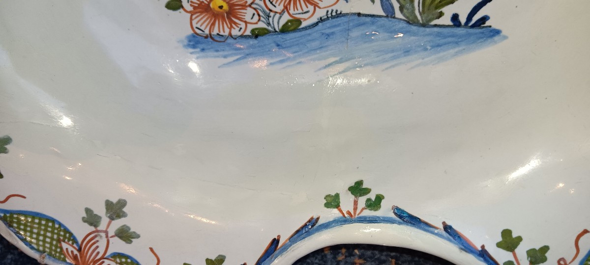 Rouen Shaving Dish - 18th Century-photo-3