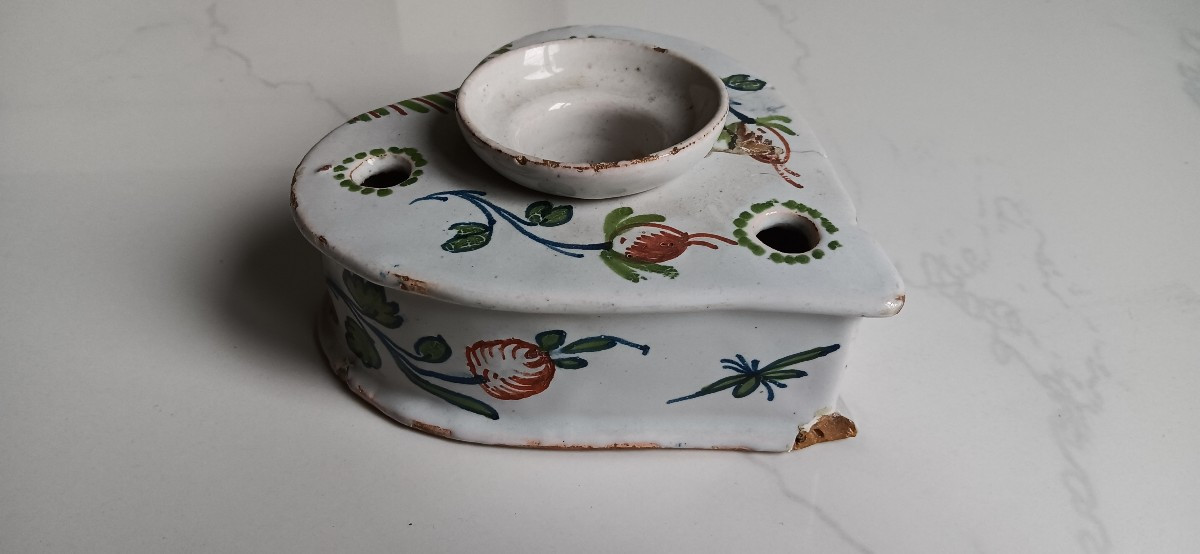 Encrier en faience  - Fin XVIII, Début XIX siècle