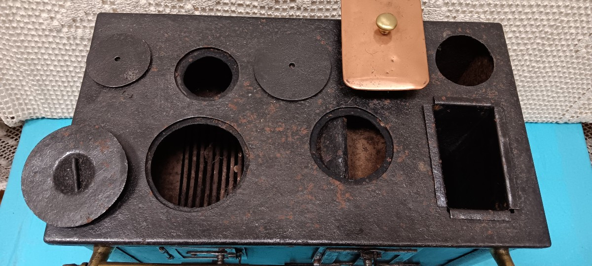 Doll's Or Traveling Merchant's Stove - Late 19th, Early 20th Century-photo-2