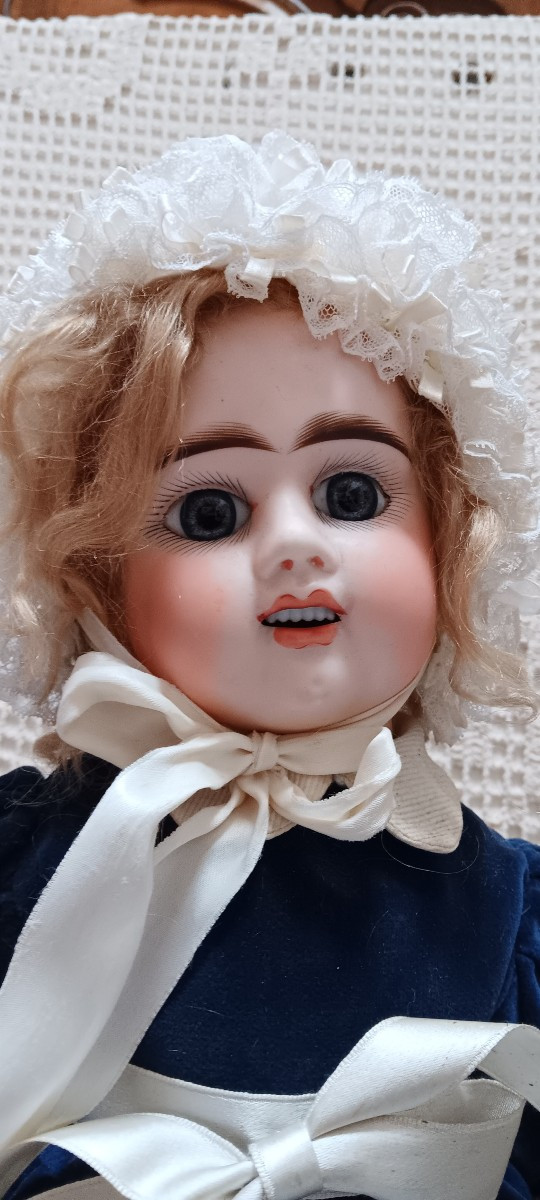 Denamur Doll No. 9 - Late 19th Century-photo-1