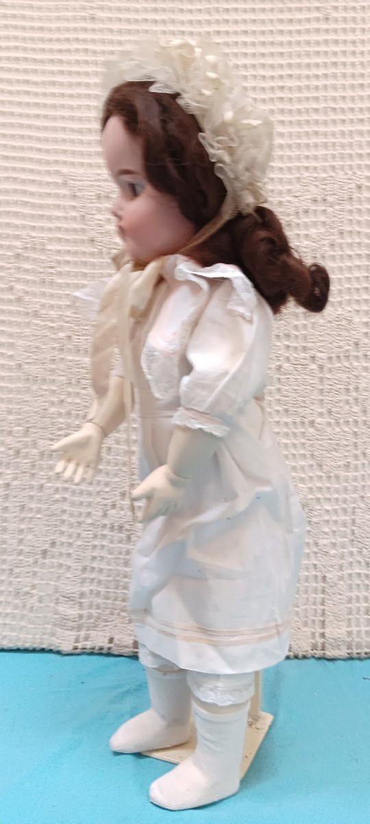 German Spbh Jep Doll, Size 8-photo-3