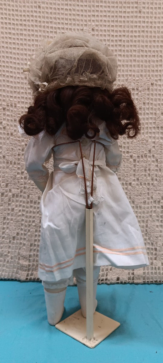 German Spbh Jep Doll, Size 8-photo-4