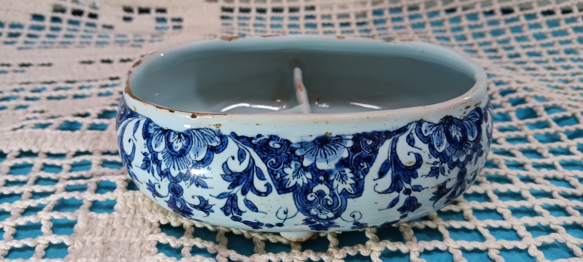 Boite à épices en faience - XVIII siècle