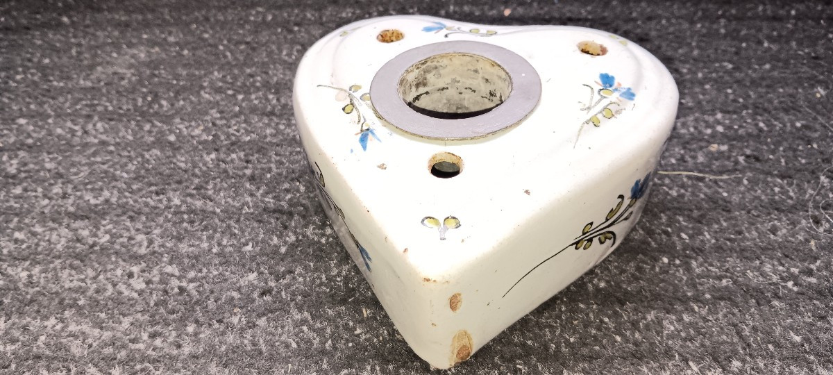 Encrier en faience  - Fin XVIII, Début XIX siècle