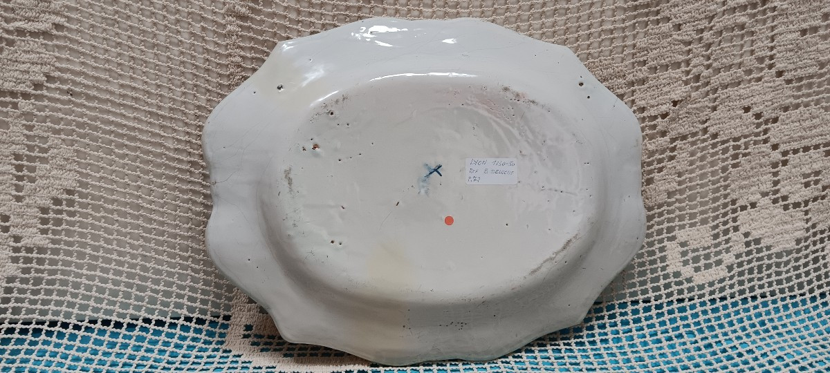 Grand plat de Lyon ou Moustiers - XVIII siècle-photo-4