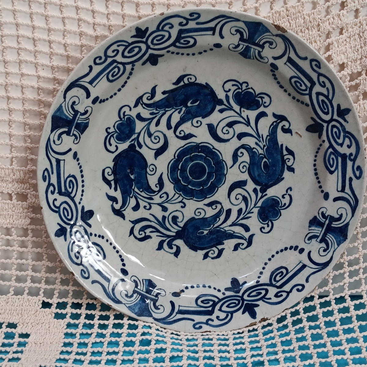 Plat camaieu bleu à identifier - XVIII siècle