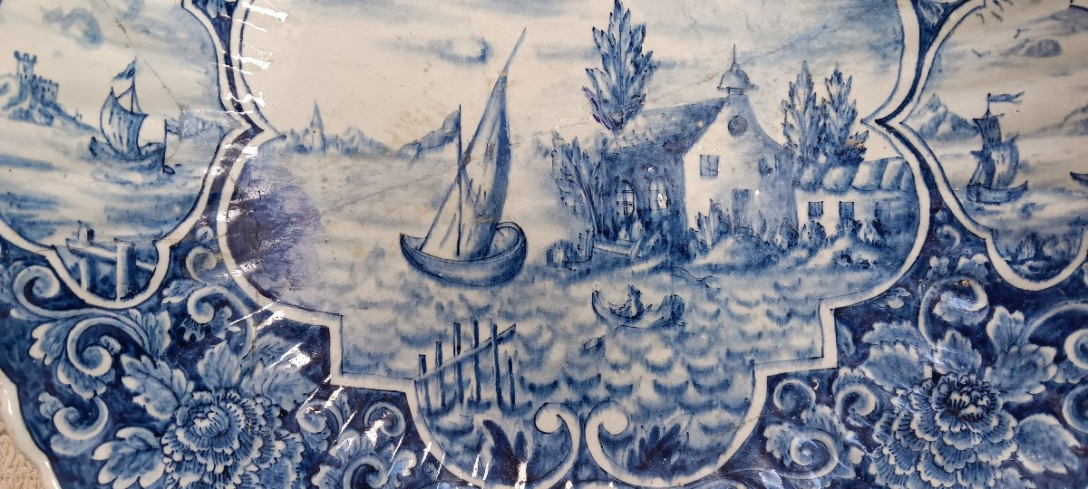 A Deep Dish In Monochrome, To Be Identified - 18th Century-photo-3