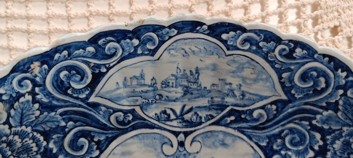 A Deep Dish In Monochrome, To Be Identified - 18th Century-photo-1