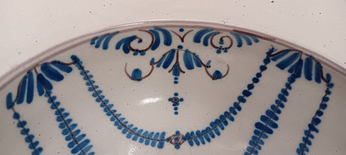 Plat à barbe de LYON - XVIII siècle-photo-3