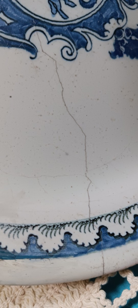 Assiette avec blason - Début XVIII siècle-photo-2