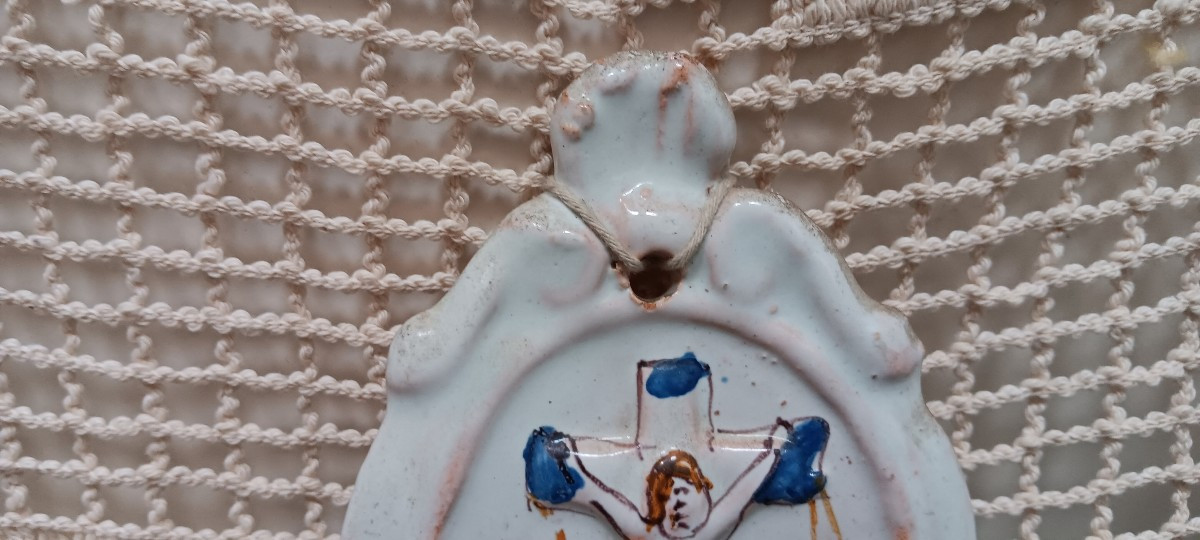 Bénitier en faience de Nevers - Fin XVIII siècle-photo-3