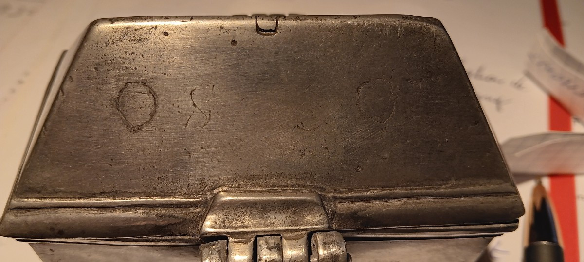 Coffret aux saintes huiles - XVIII siècle-photo-3