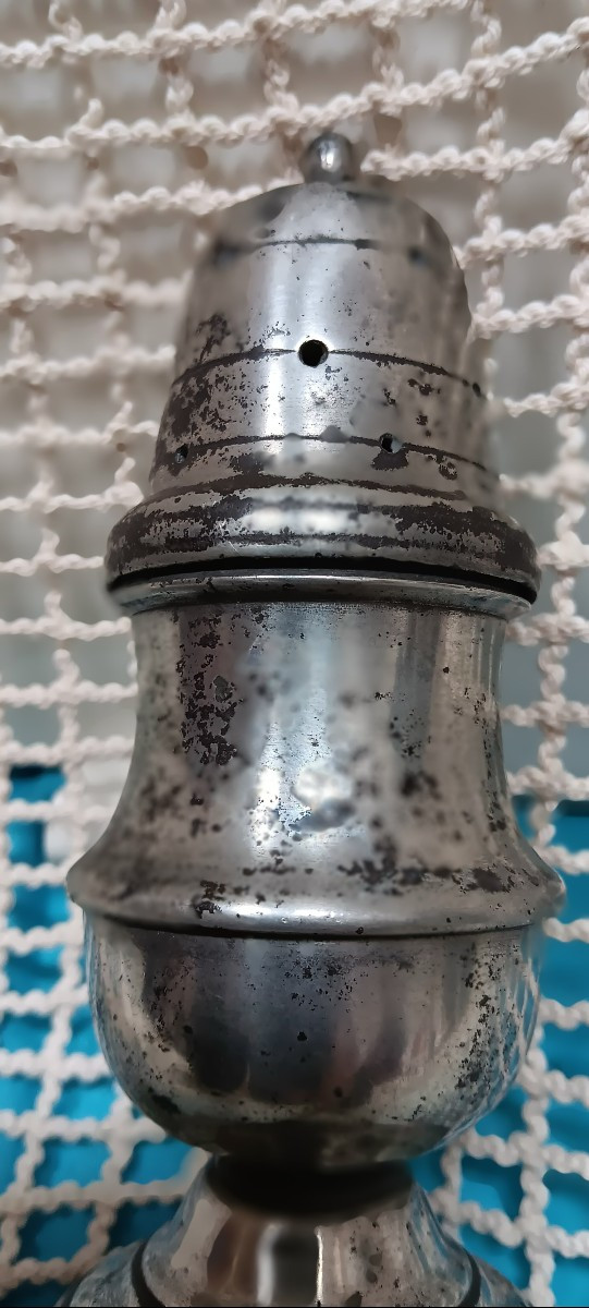 Saupoudreuse étain XVIII siècle-photo-4