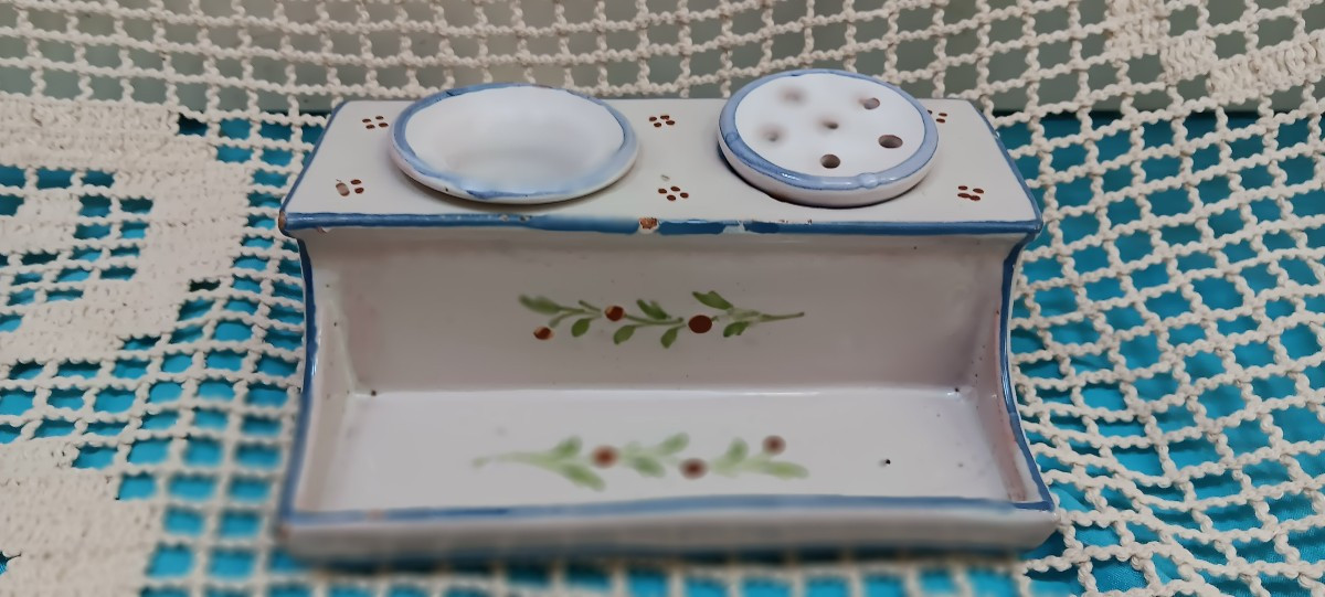 Encrier en faience de LUNEVILLE - début XIX siècle