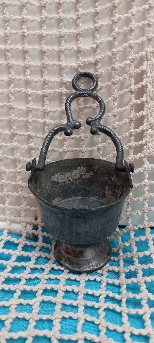 Pewter Bedside Holy Water Font - 18th Or 19th Century