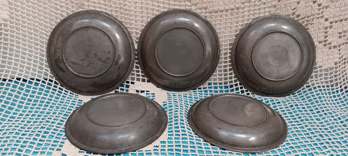 Série de 5 assiettes creuses en étain - XIX siècle-photo-2
