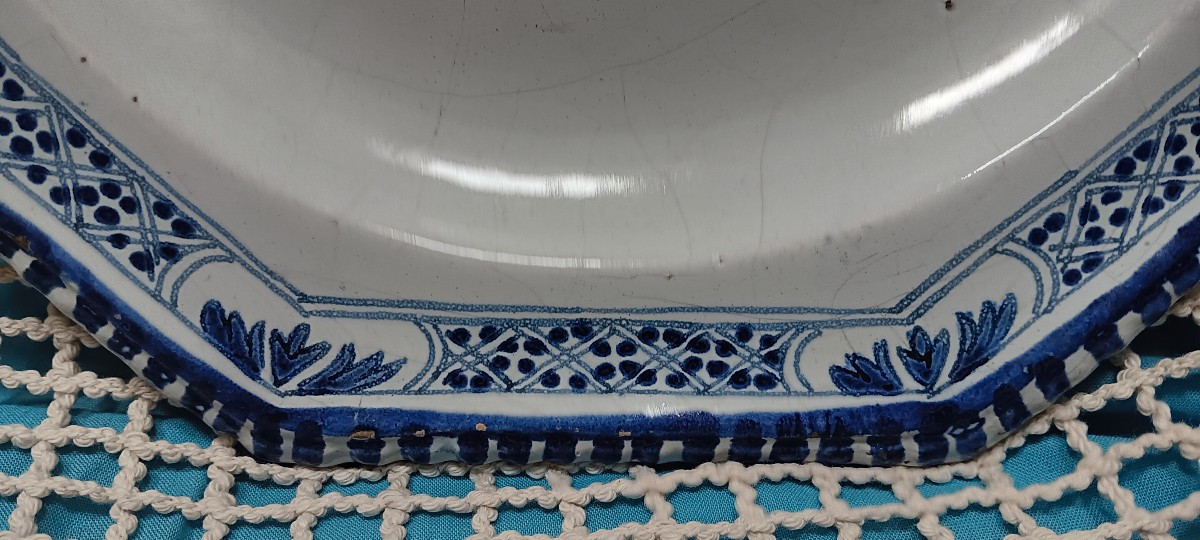 Rouen Earthenware Dish - Early 18th Century-photo-4