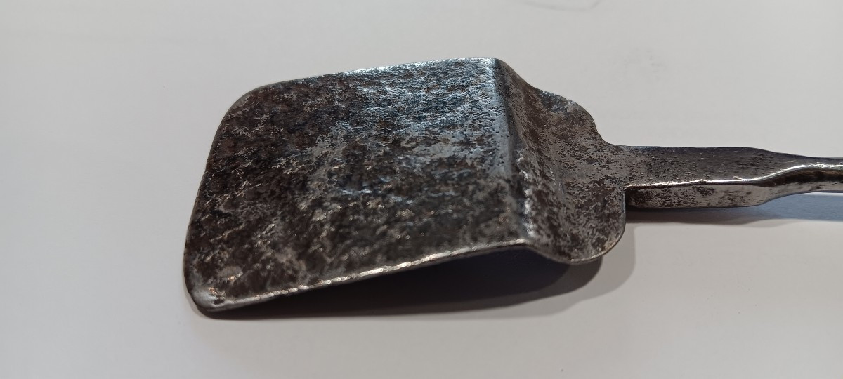 Wrought Iron Couvot Shovel - 18th Century-photo-3