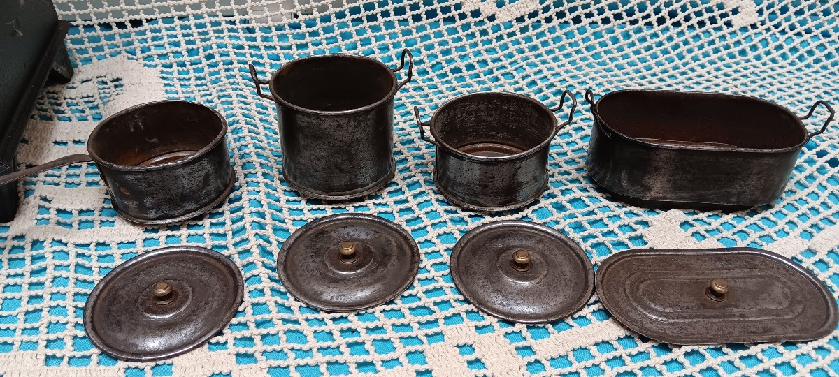 Sheet Metal Doll's Stove-photo-4