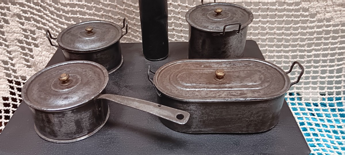 Sheet Metal Doll's Stove-photo-6