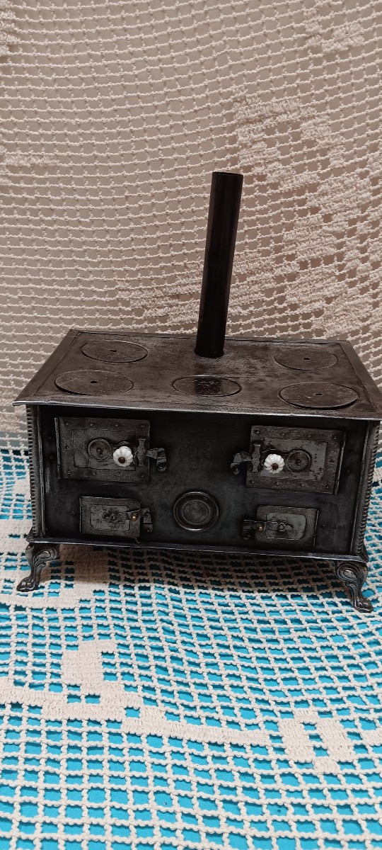 Cuisinière de poupée en tôle-photo-2