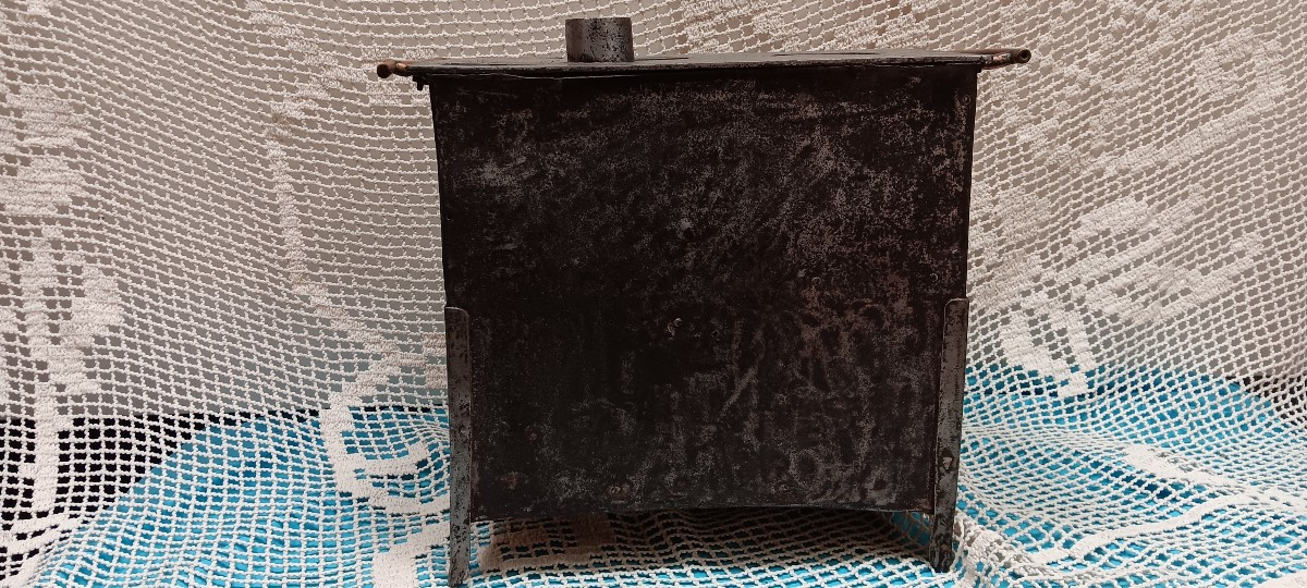 Sheet Metal Doll's Stove-photo-4