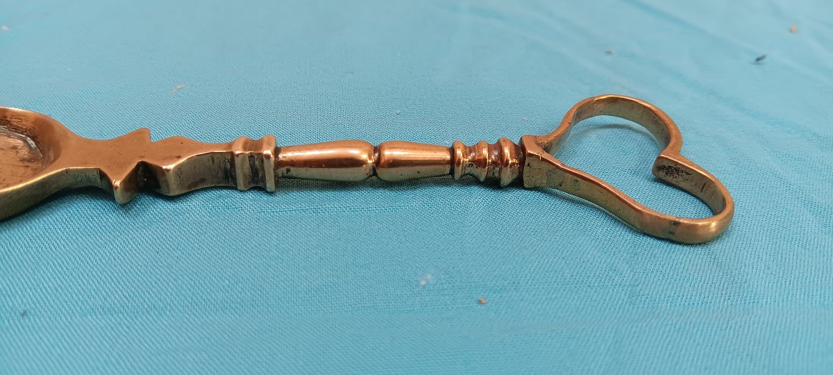 Pelle à couvot en bronze - XIX siècle-photo-3