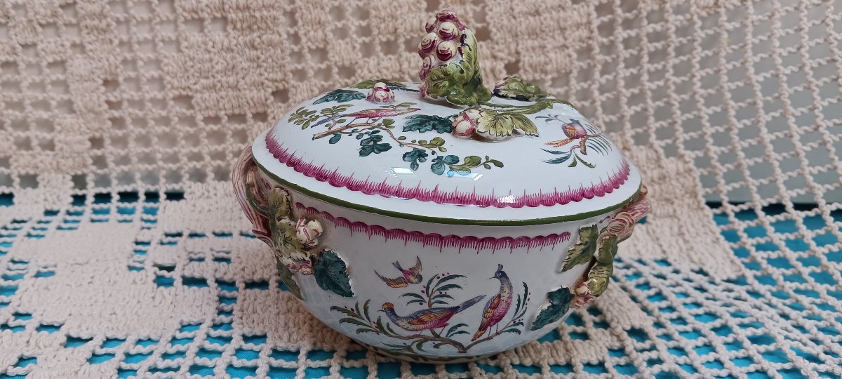 Aprey Broth Pot - 18th Century-photo-2