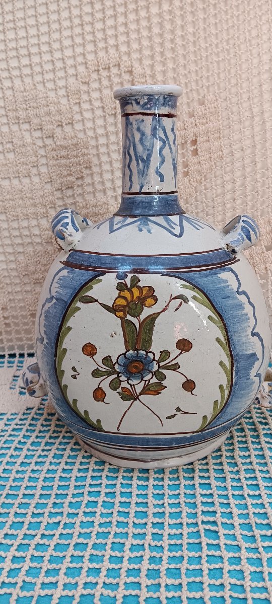 Gourde faience de Nevers - XVIII siècle