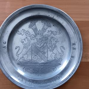 Assiette étain Strasbourg début XIX siècle