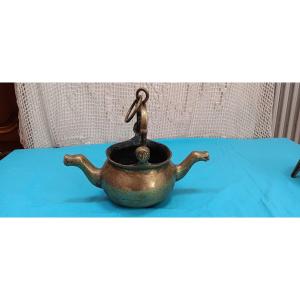 Aquamanile / puisette bronze - XVIII ou XIX siècle.