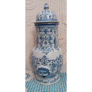 Fontaine d'applique de Lyon - XVIII siècle