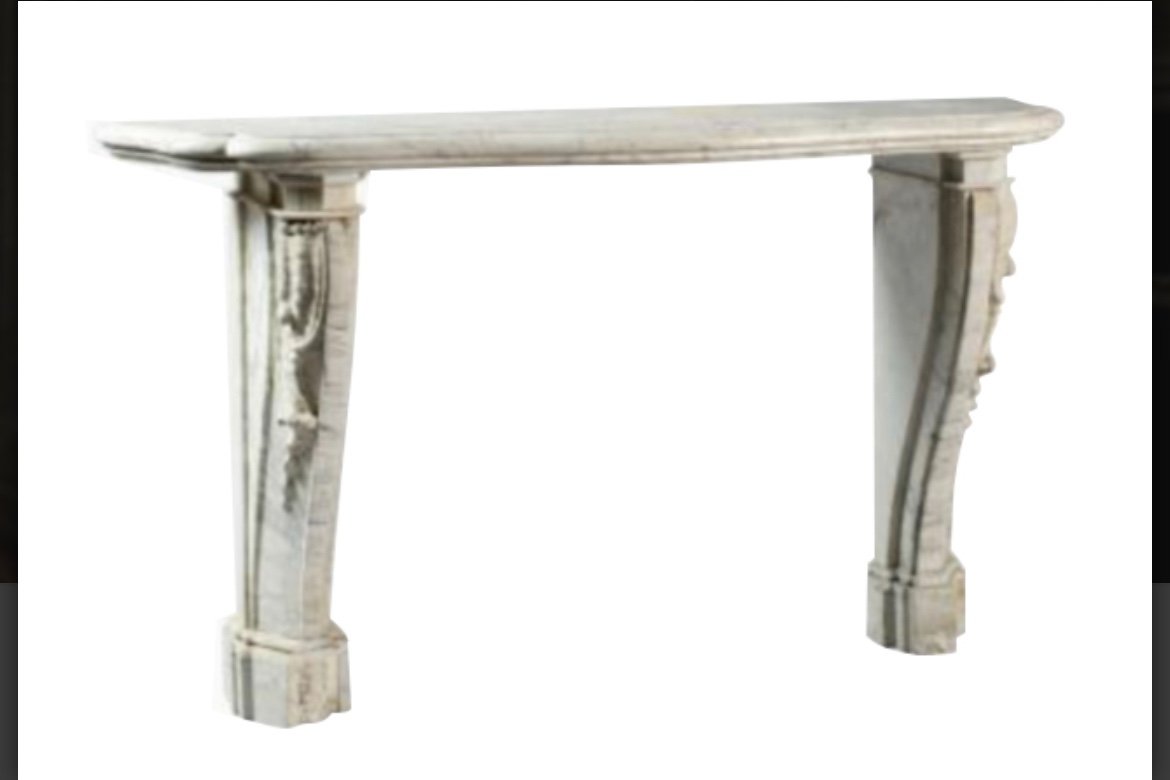 Beautiful Antique Console Table In Louis XV Rocaille Style In Carrara Marble Dating From The End Of The 19th Century