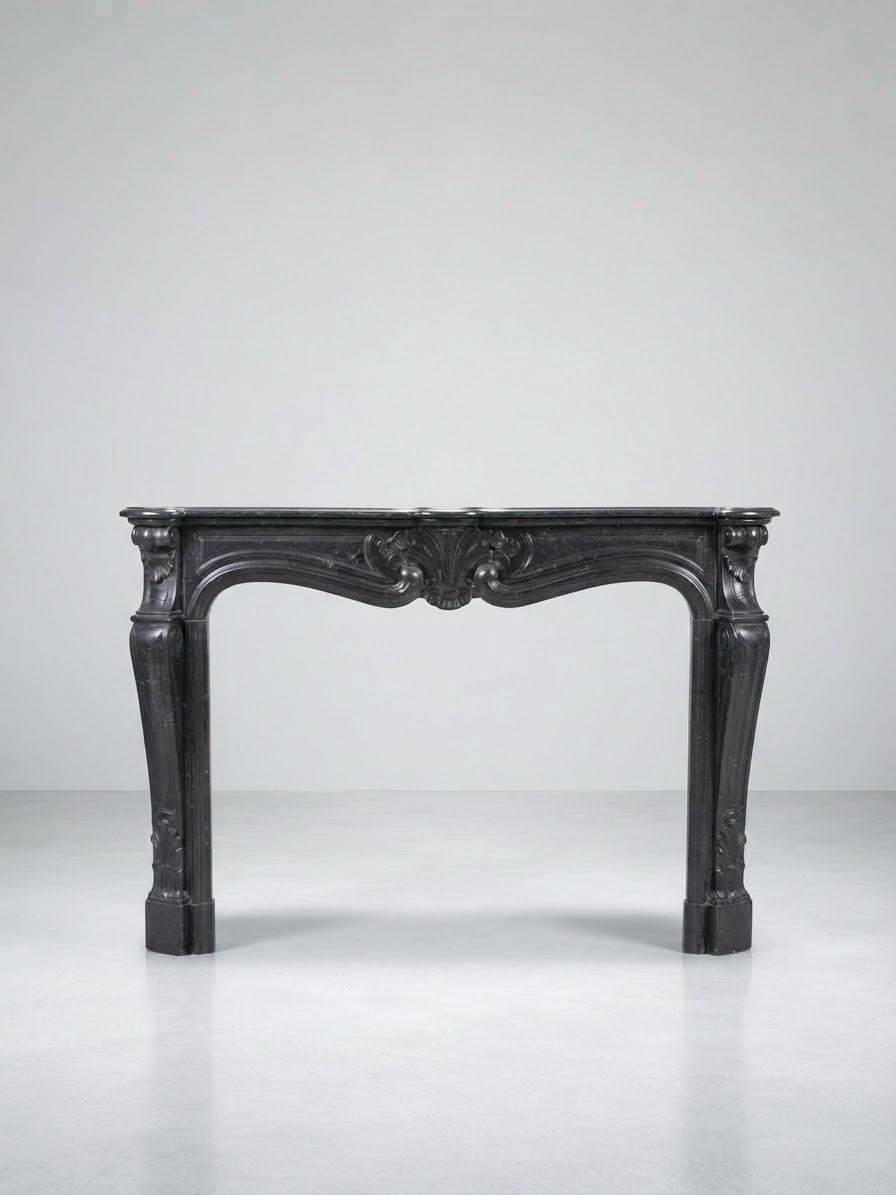 Belle Cheminée Ancienne De Style Louis XV Réalisée En Marbre Noir Fin De Belgique Fin XIXeme 