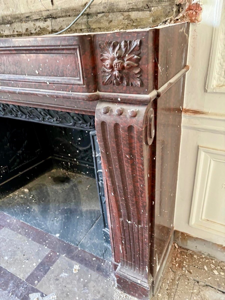 Cheminée Ancienne De Style Louis XVI Réalisée En Marbre Rouge Griotte Fin XIXeme-photo-3