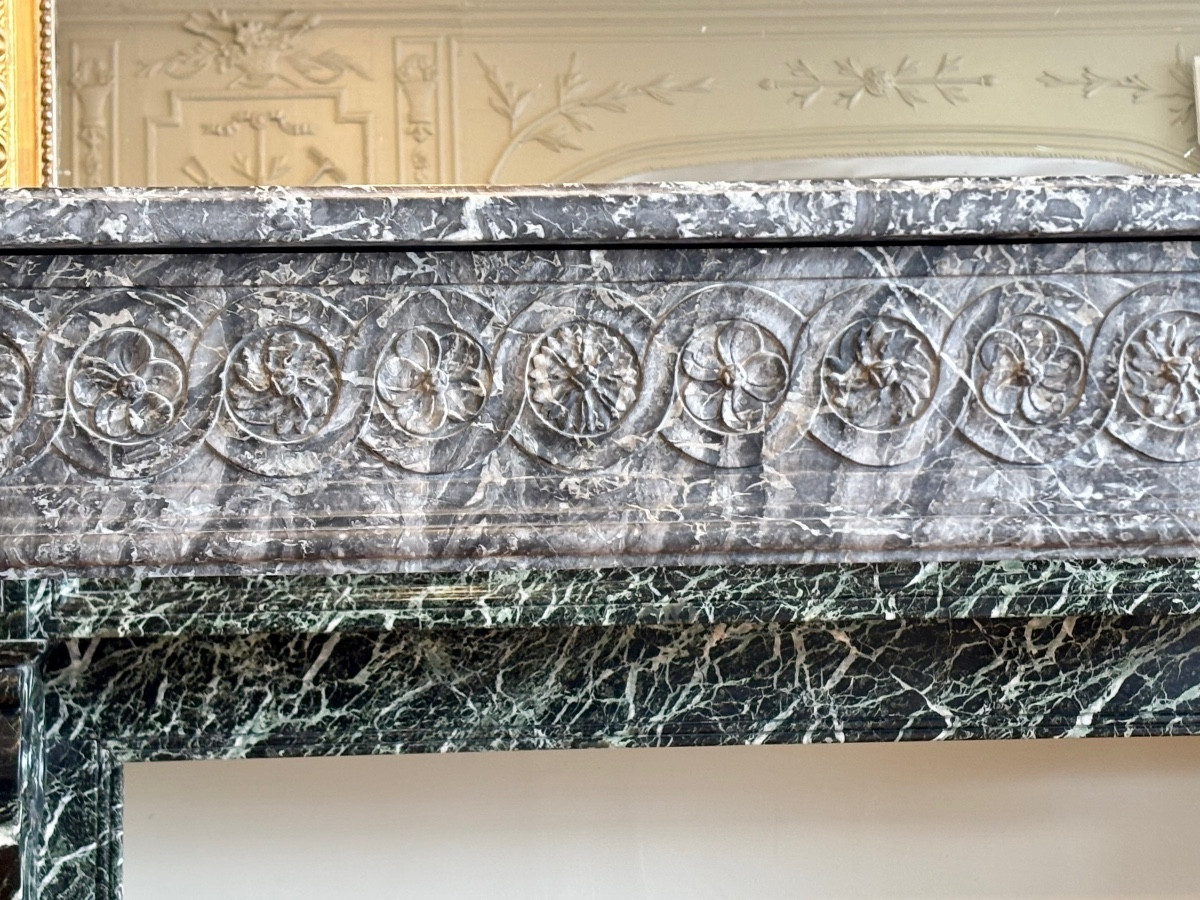Elegante Cheminee Louis XVI Realisee En Marbre Gris Saint Anne-photo-3