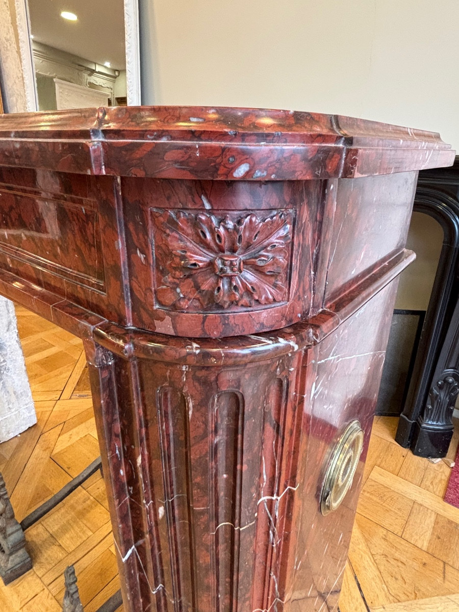 Antique Louis XVI Style Fireplace Made Of Red Griotte Marble Dating From The 19th Century -photo-4