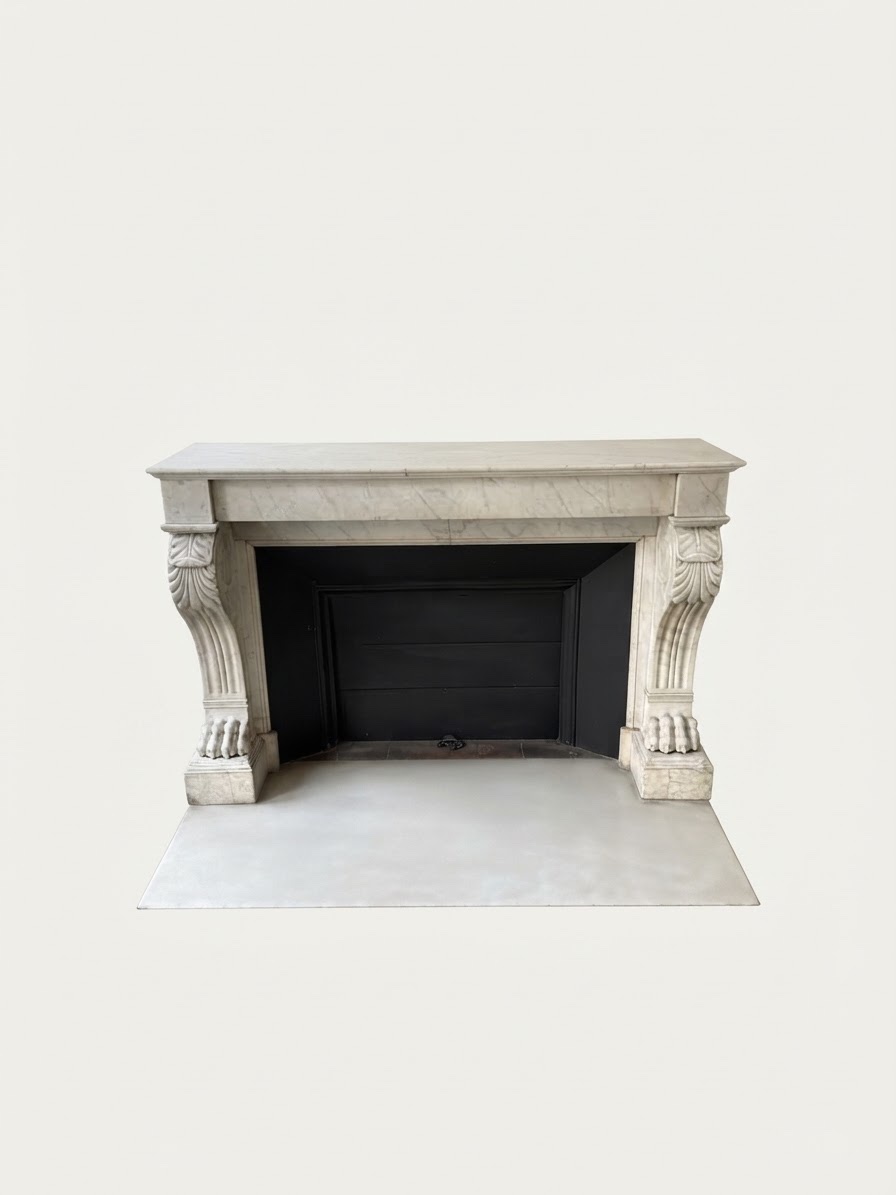 Cheminée Ancienne De Style Empire Réalisée En Marbre De Carrare Blanc Fin Du XIXeme Siècle 