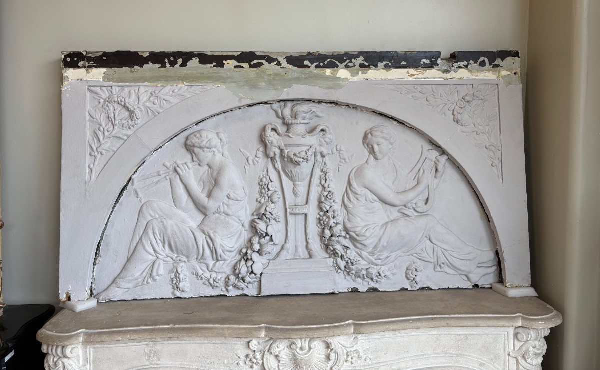 Suite de trous impostes  En Plâtre De Style Louis XVI Datant Du XIXeme Siècle 