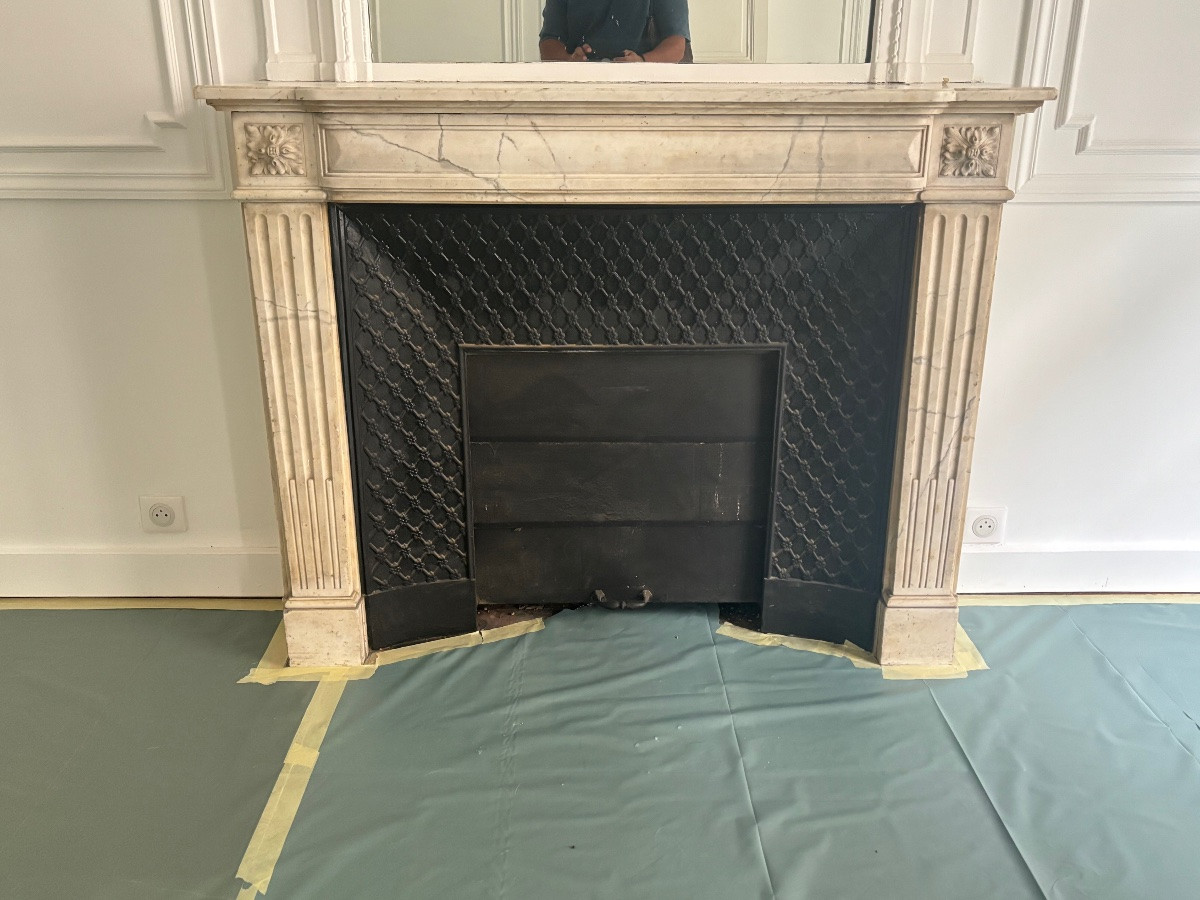 White Marble Fireplace In Louis XVI Style Dating From The End Of The 19th Century -photo-4